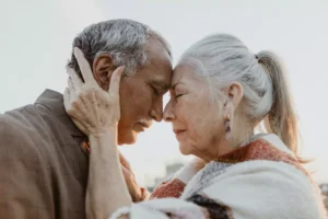 An elderly couple in love with each other. 